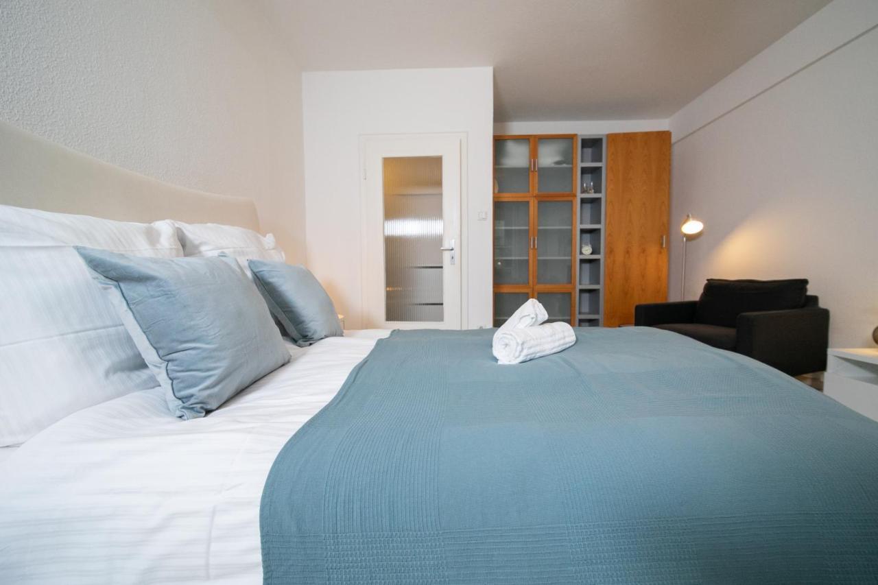 Apartment Blue - Zentral Und Gut Angebunden Düsseldorf Esterno foto