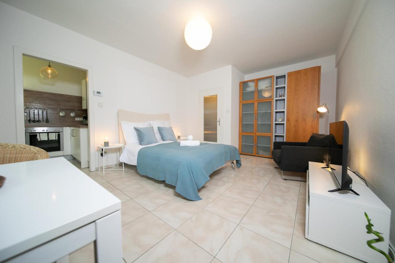 Apartment Blue - Zentral Und Gut Angebunden Düsseldorf Esterno foto
